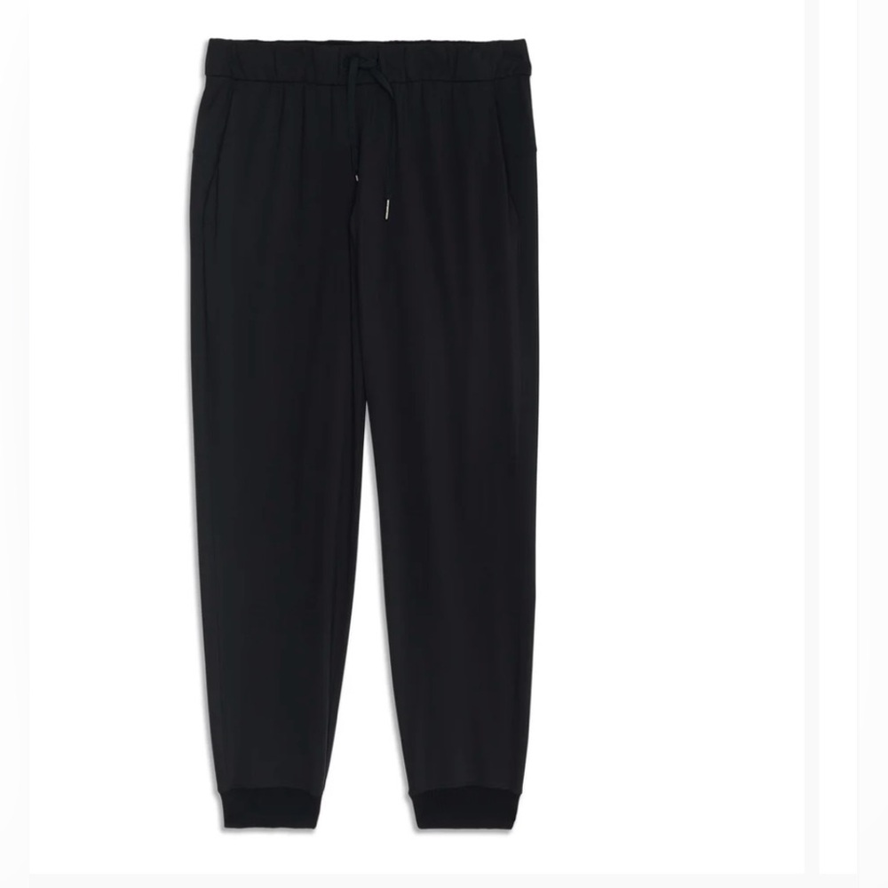 Women’s Lululemon On the Fly Jogger